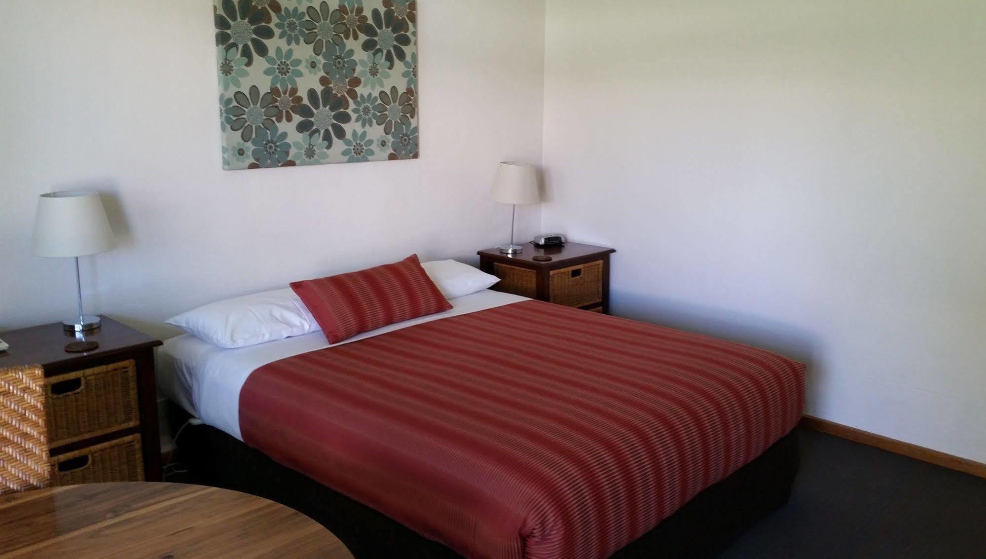 Coonawarra Motor Lodge Penola Esterno foto